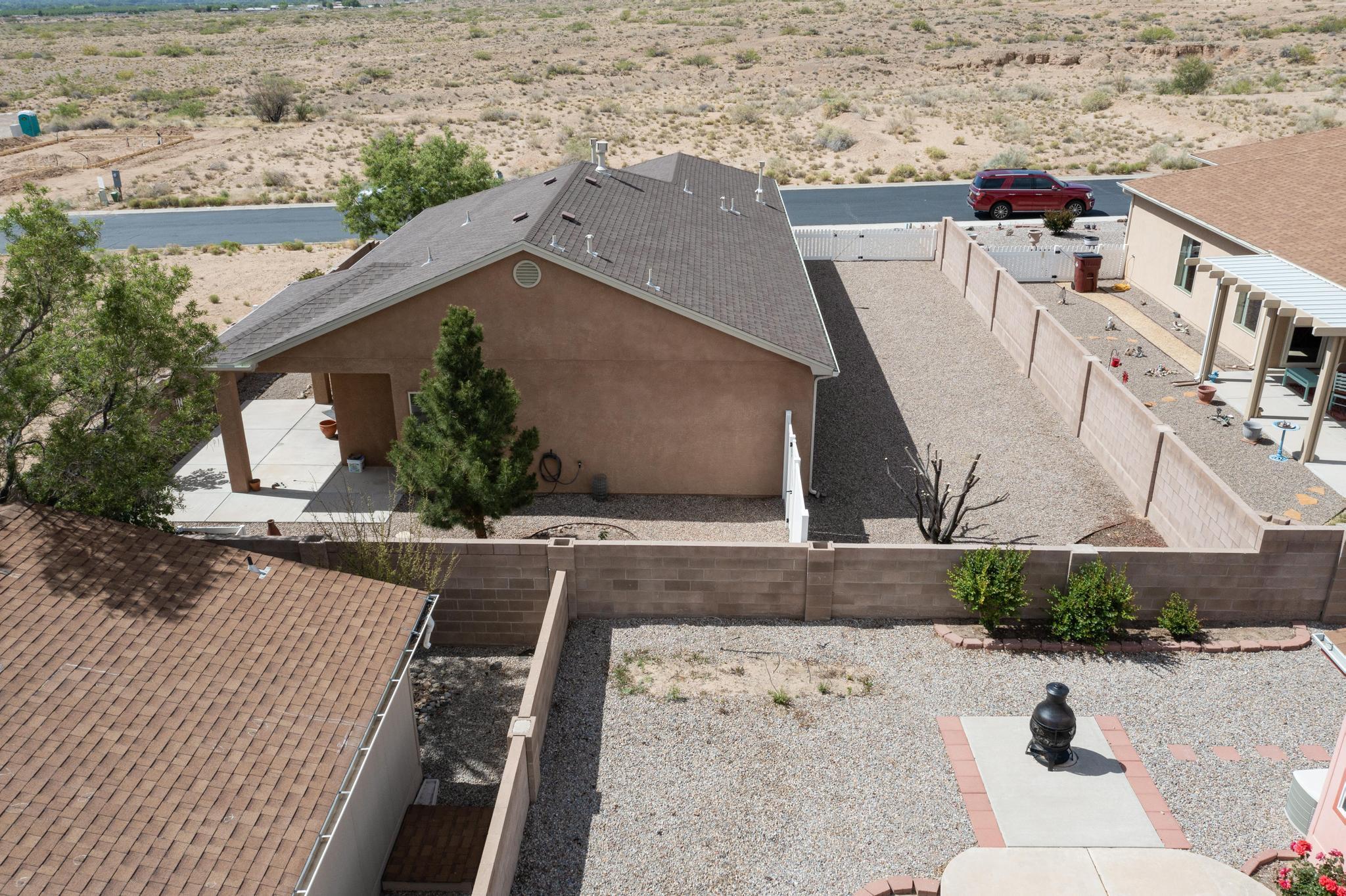 328 SUNRISE BLUFFS Drive