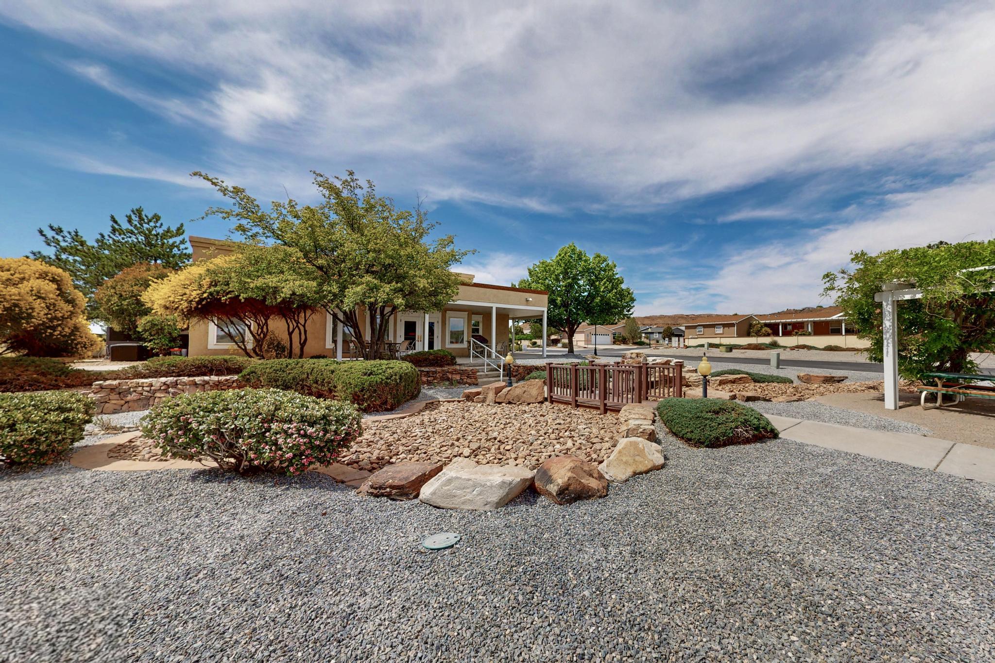 328 SUNRISE BLUFFS Drive