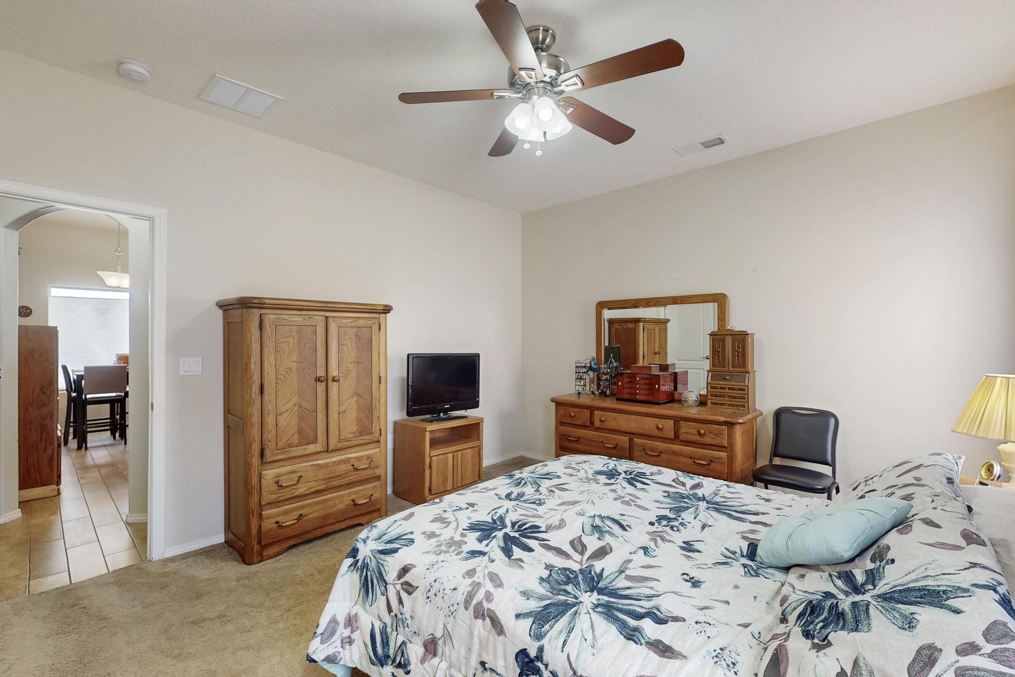 328 SUNRISE BLUFFS Drive