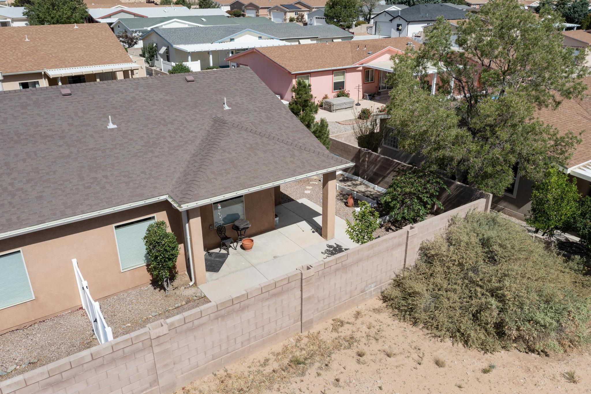 328 SUNRISE BLUFFS Drive