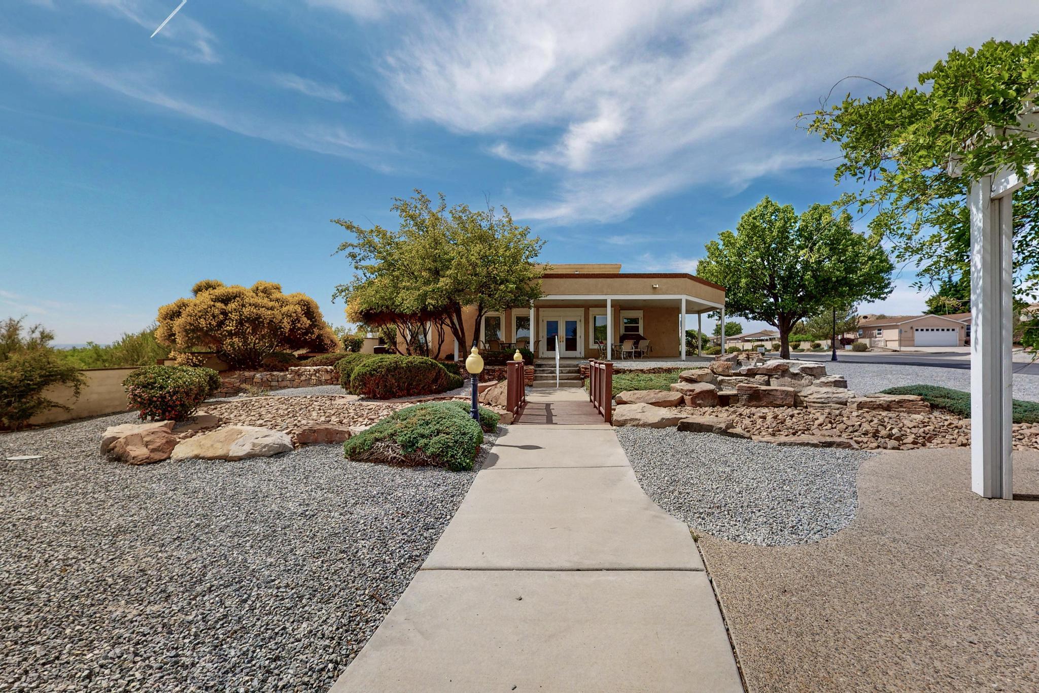 328 SUNRISE BLUFFS Drive