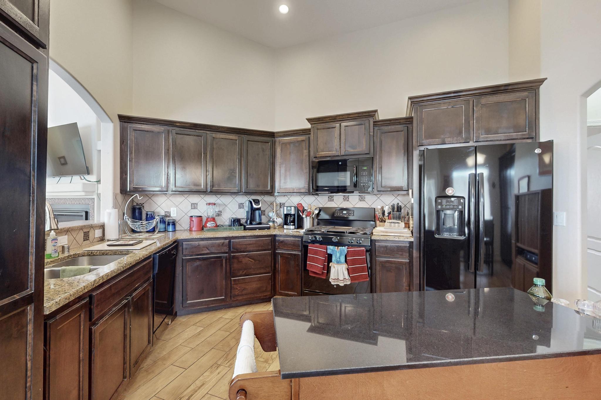 328 SUNRISE BLUFFS Drive