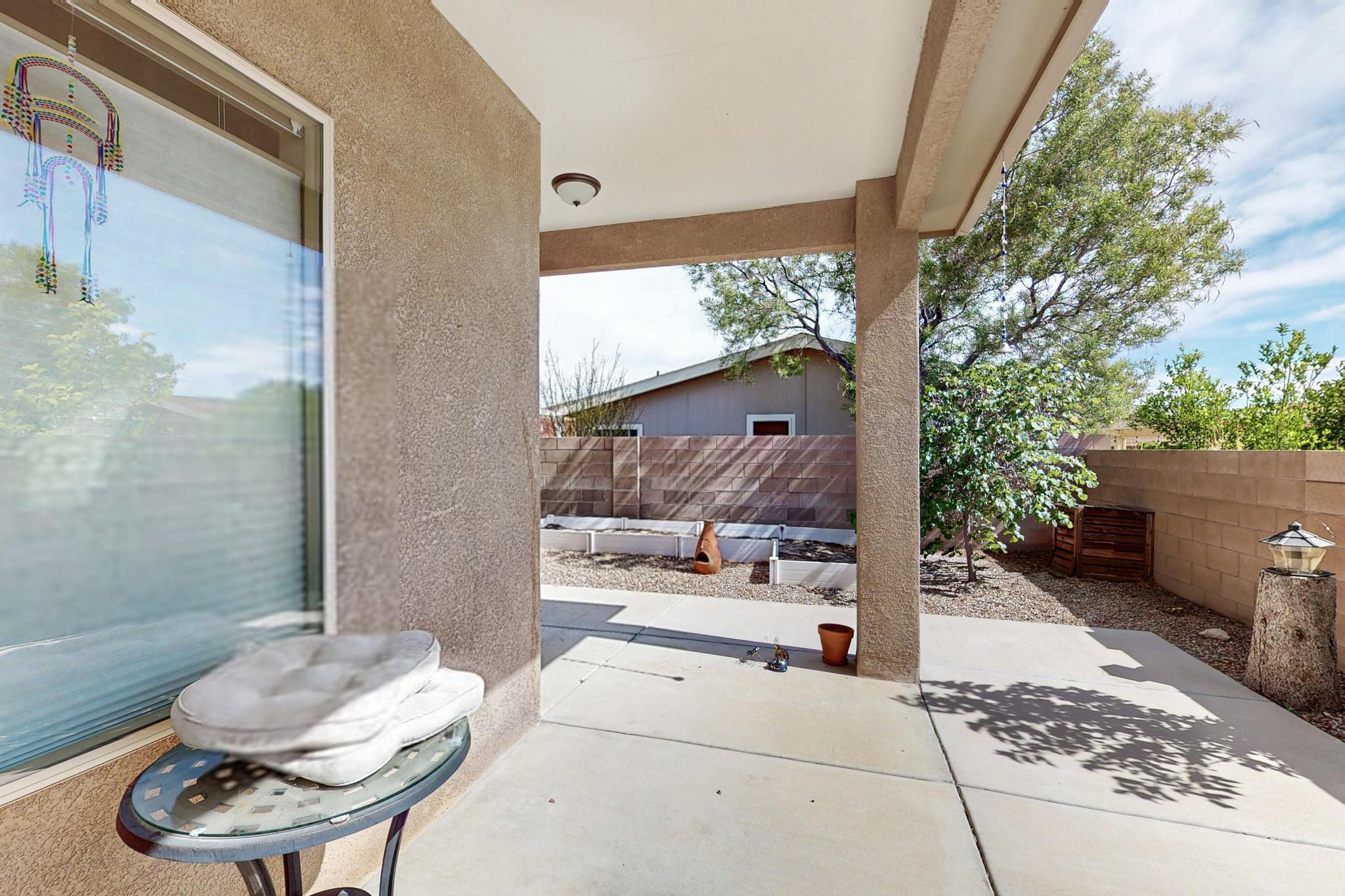 328 SUNRISE BLUFFS Drive