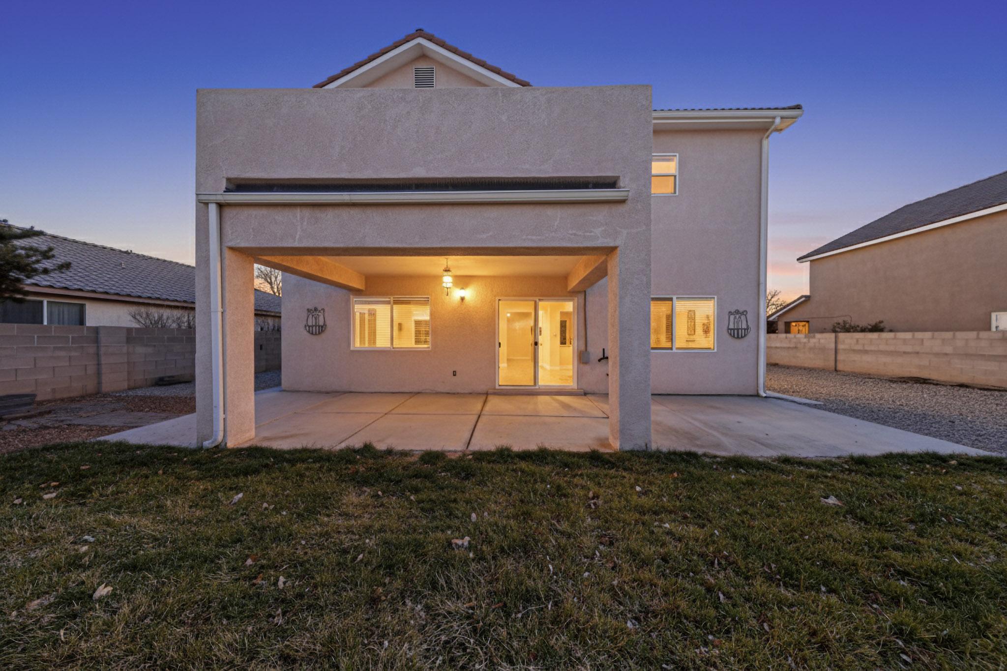 117 EL MUNDO Road