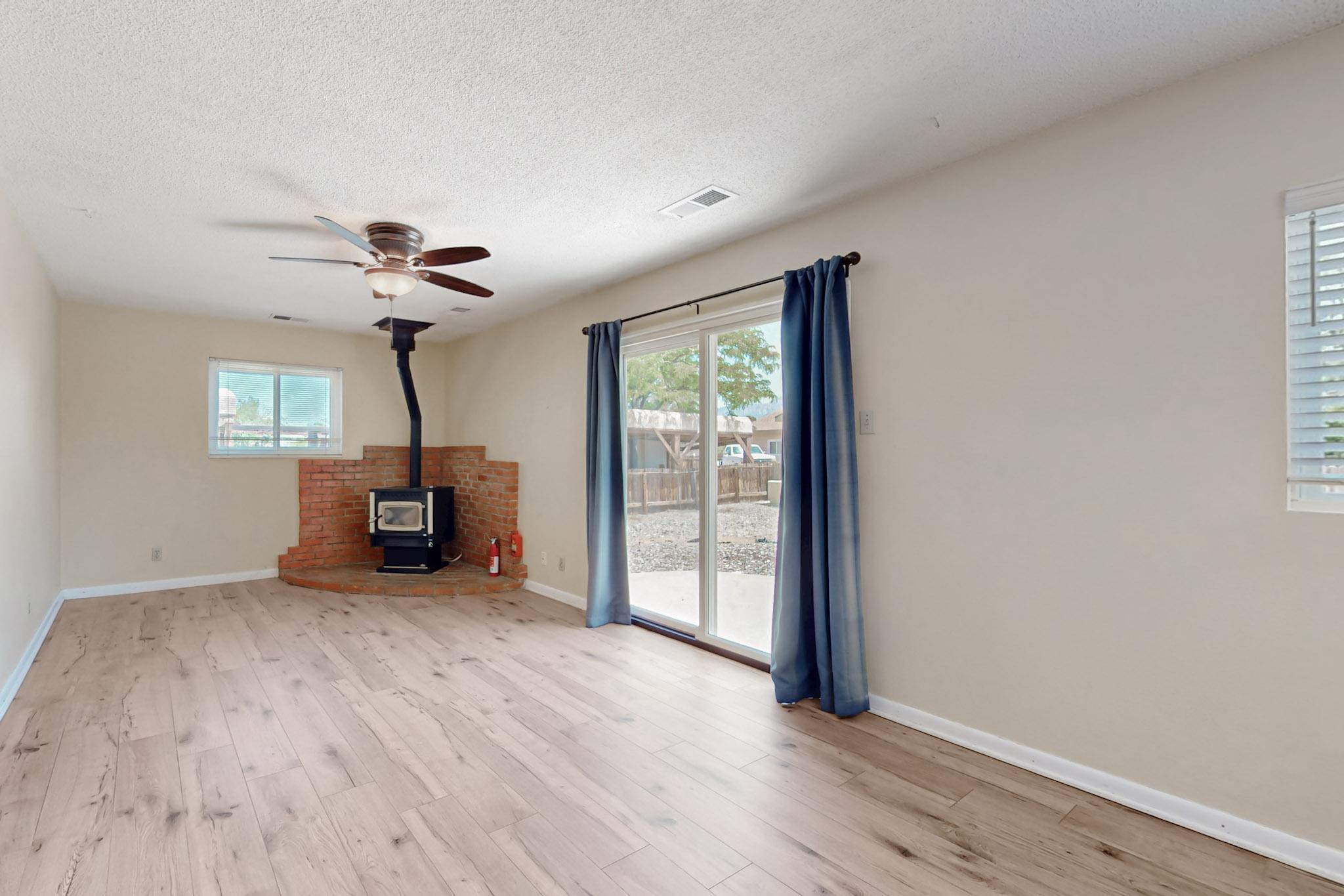 508 San Juan De Rio Drive SE