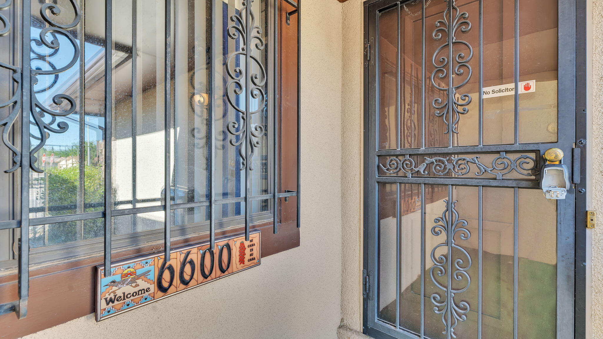 6600 AVENIDA LA COSTA NE