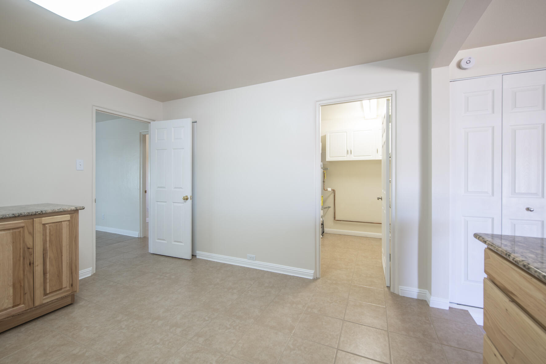 3027 GENERAL CHENNAULT Street NE
