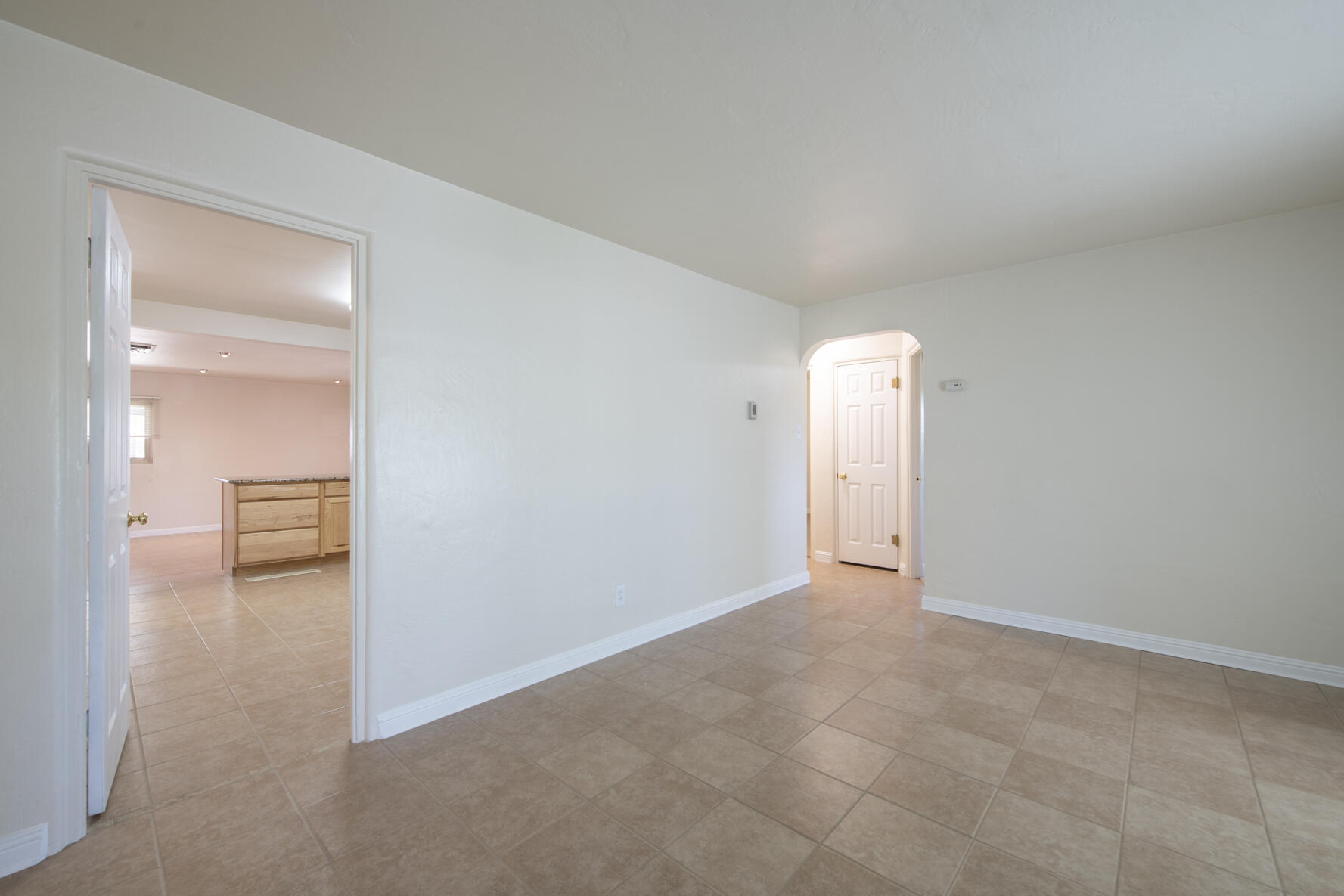 3027 GENERAL CHENNAULT Street NE