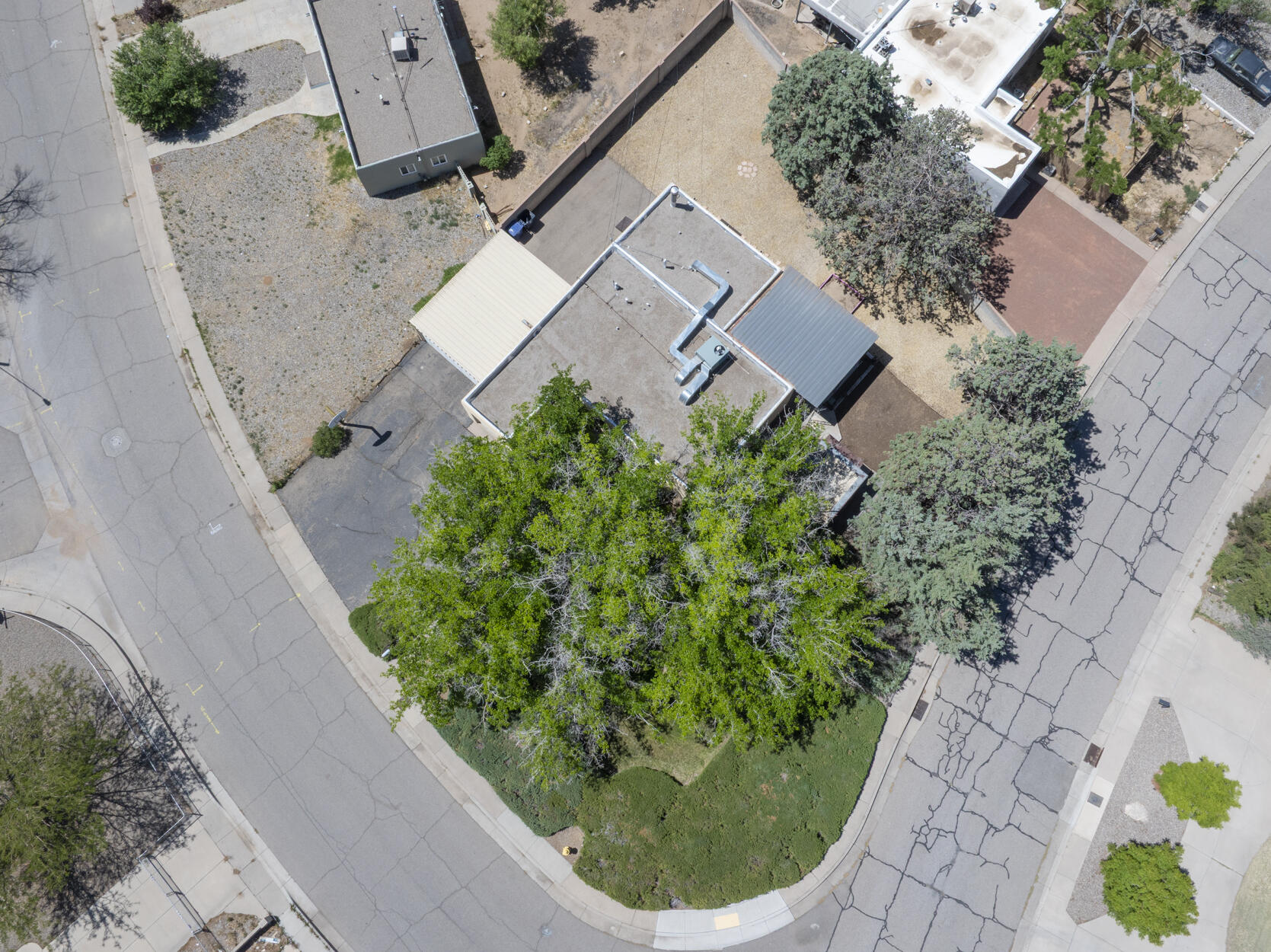 3027 GENERAL CHENNAULT Street NE