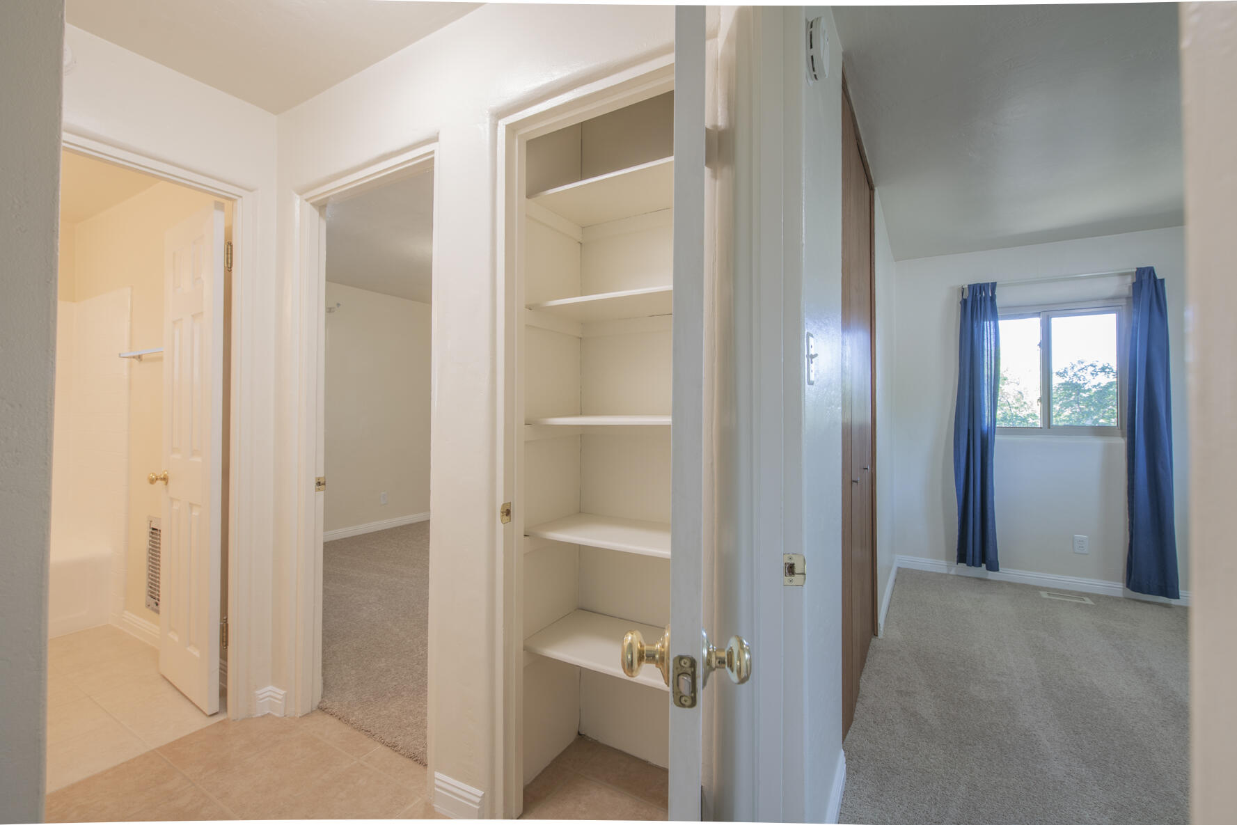 3027 GENERAL CHENNAULT Street NE