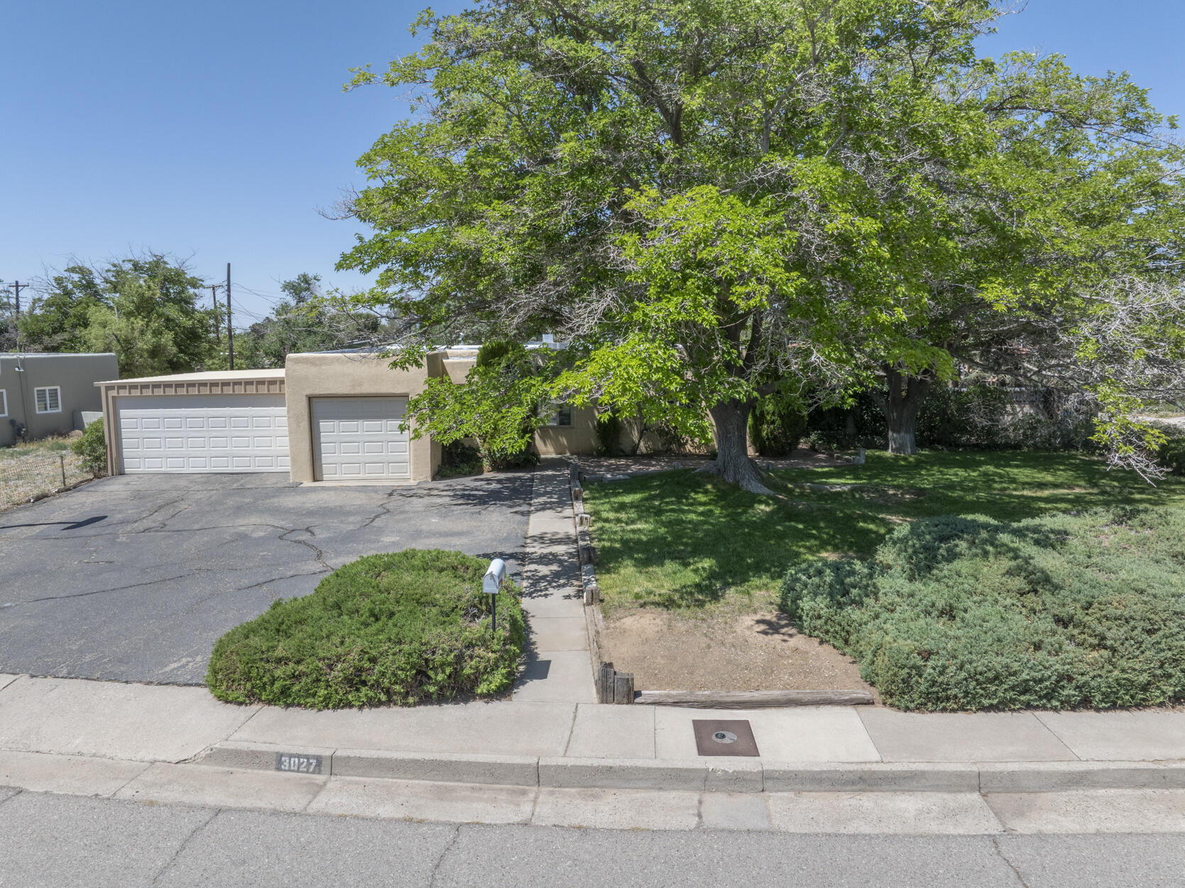 3027 GENERAL CHENNAULT Street NE
