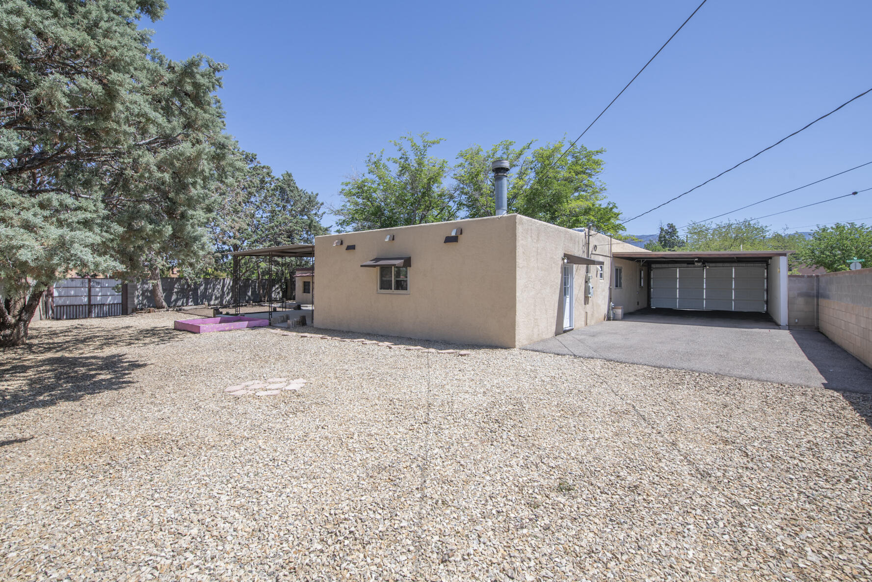 3027 GENERAL CHENNAULT Street NE