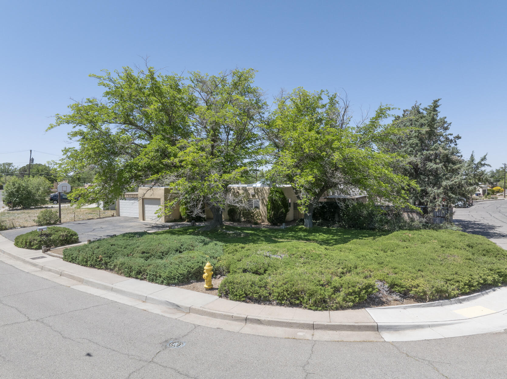 3027 GENERAL CHENNAULT Street NE