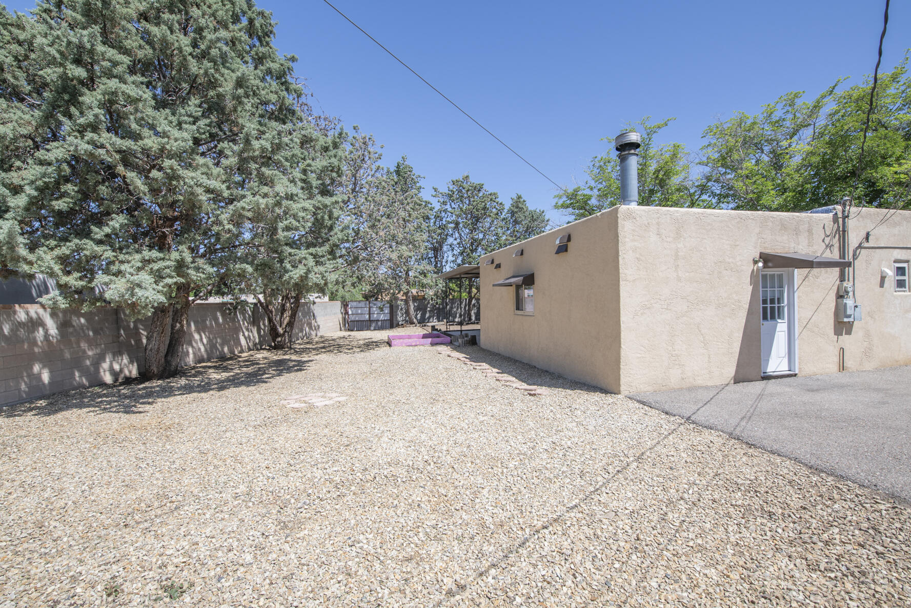 3027 GENERAL CHENNAULT Street NE