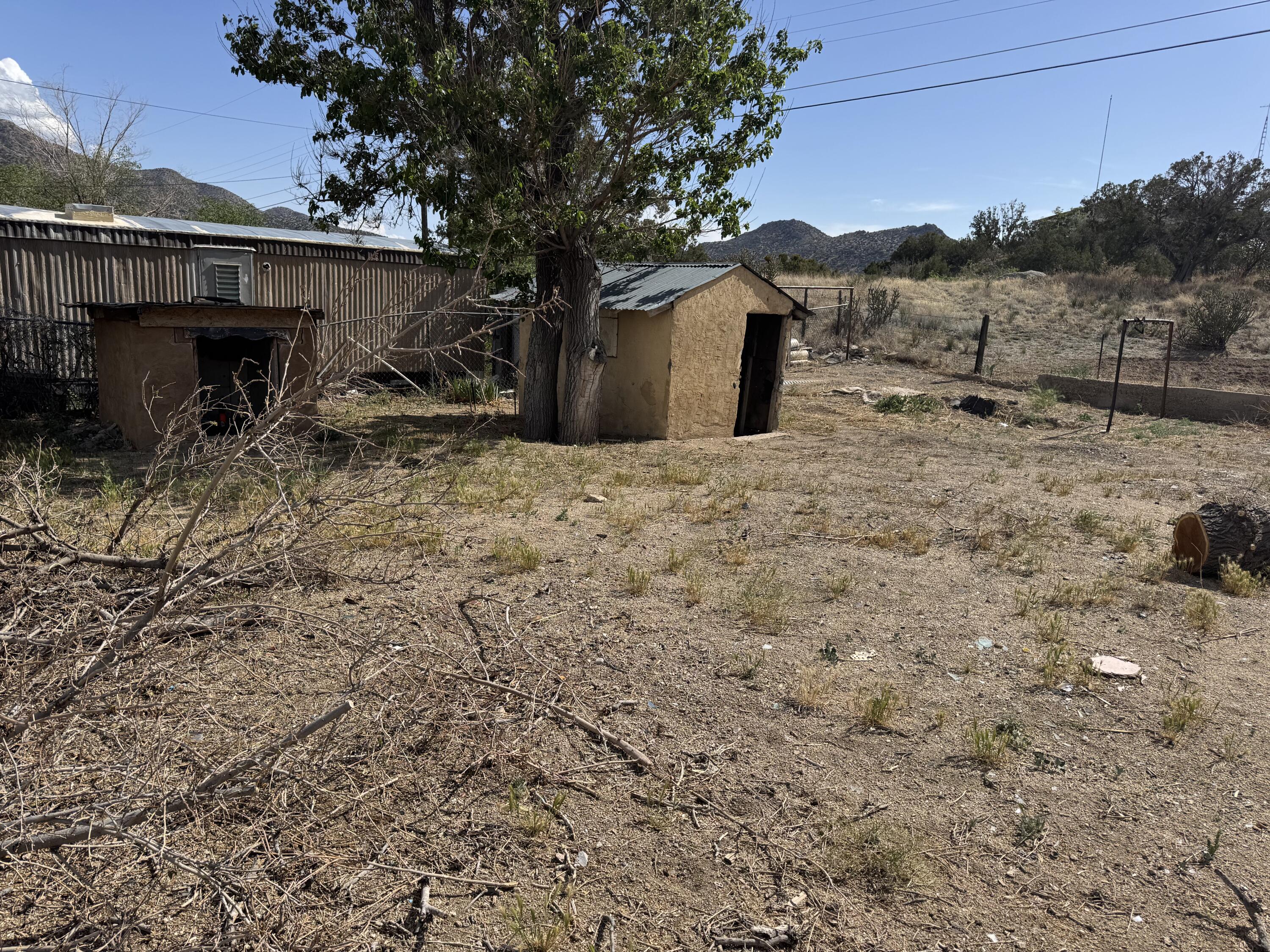 11 ALEJANDRO Road NE