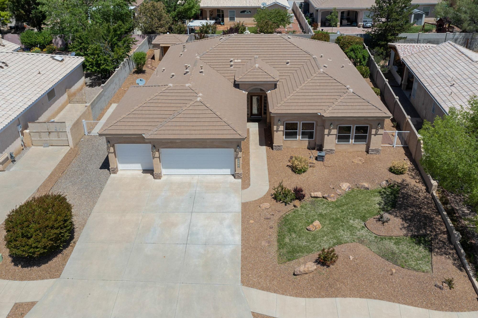 3933 AUGUSTA Drive SE