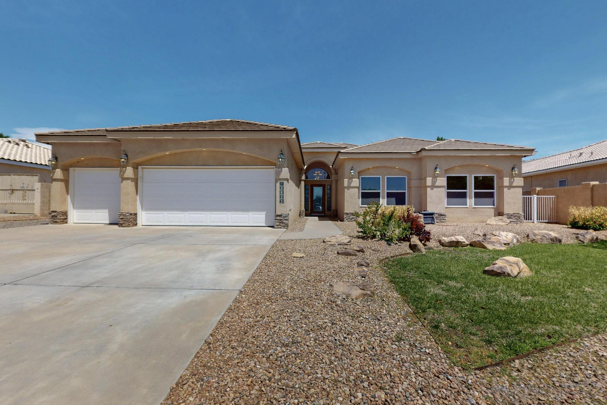 3933 AUGUSTA Drive SE