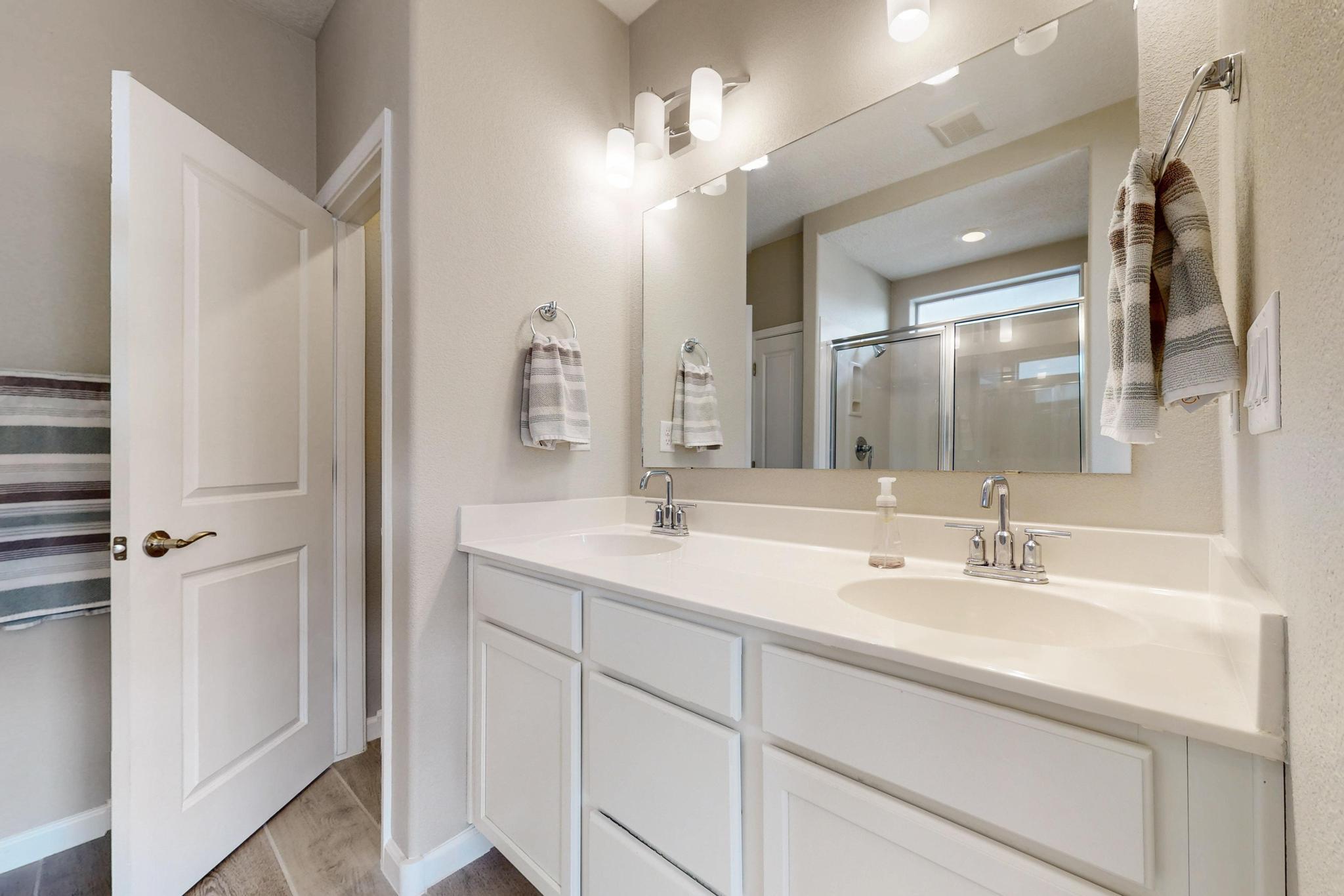 12108 ECHO VALLEY Lane NW