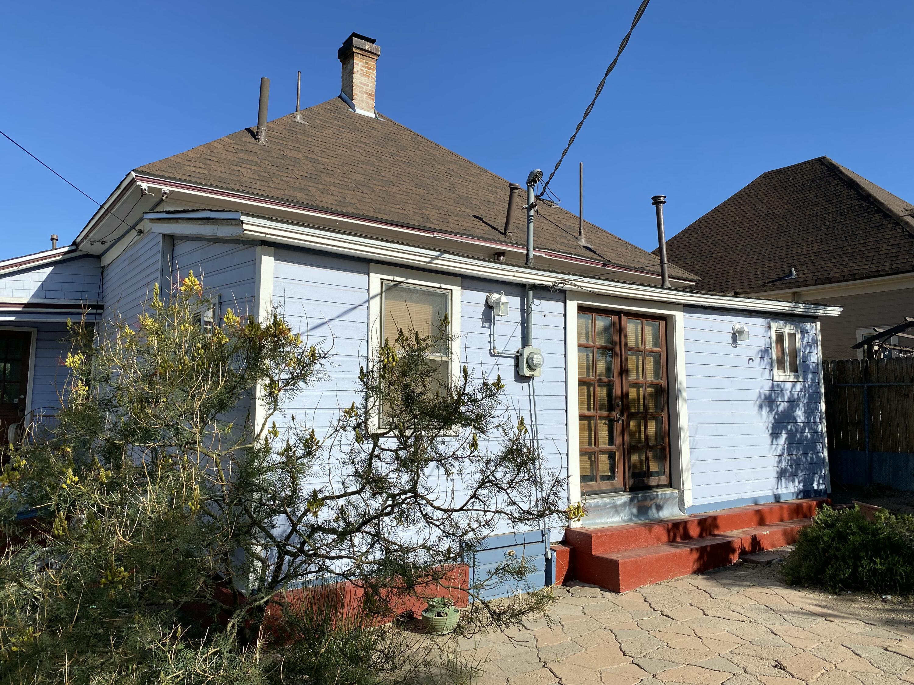 518 HIGH Street SE