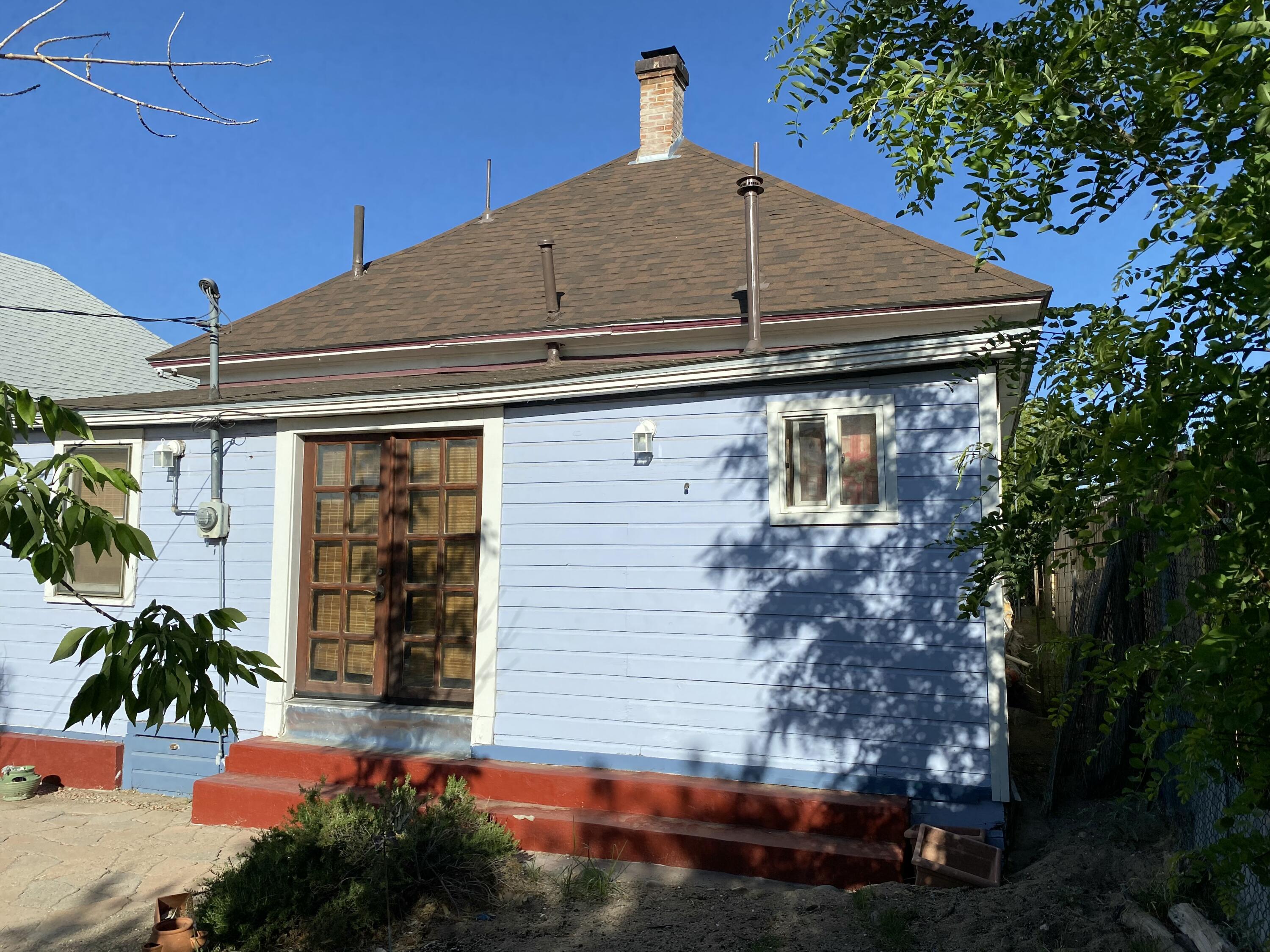 518 HIGH Street SE