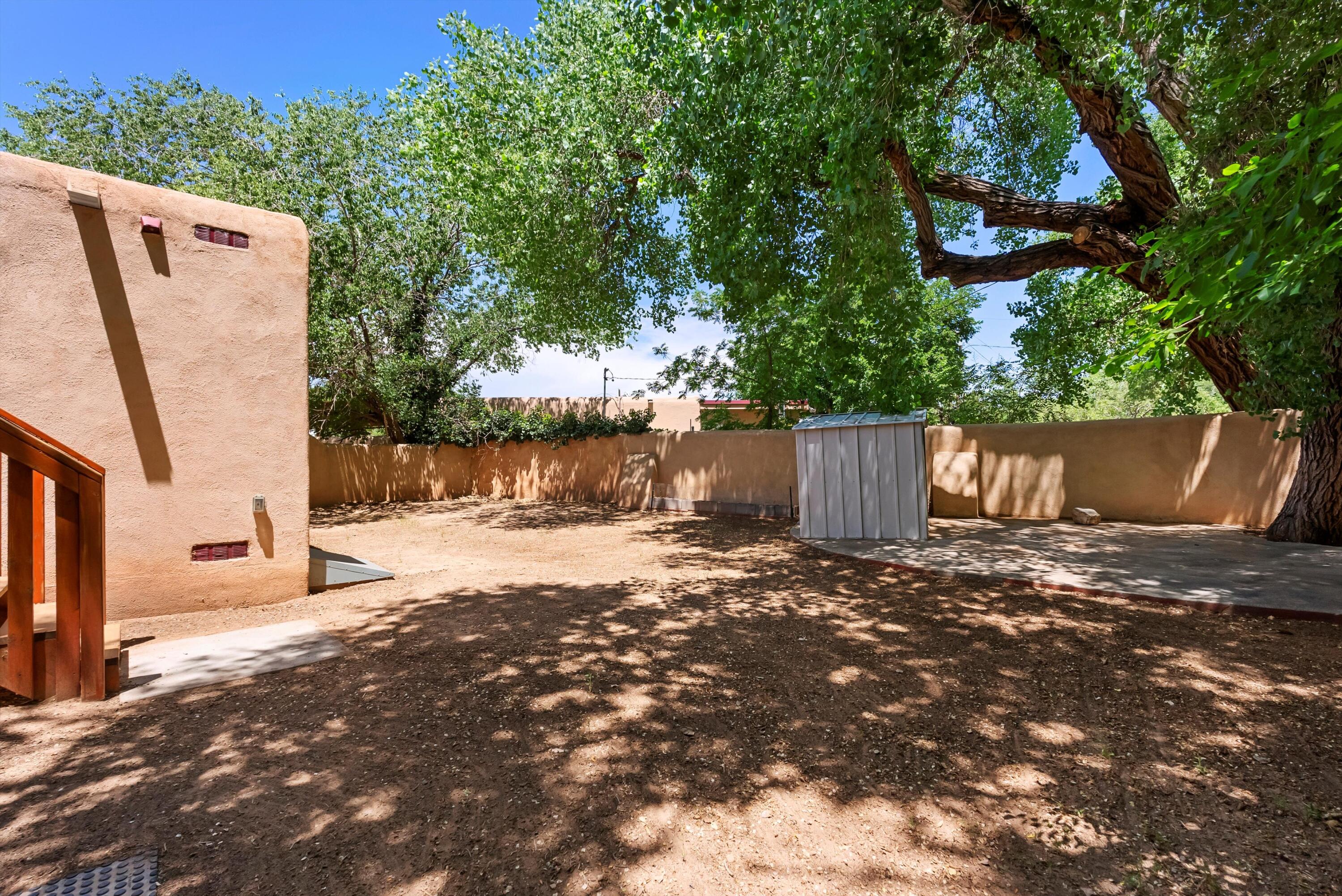 2216 MARIE Place NW