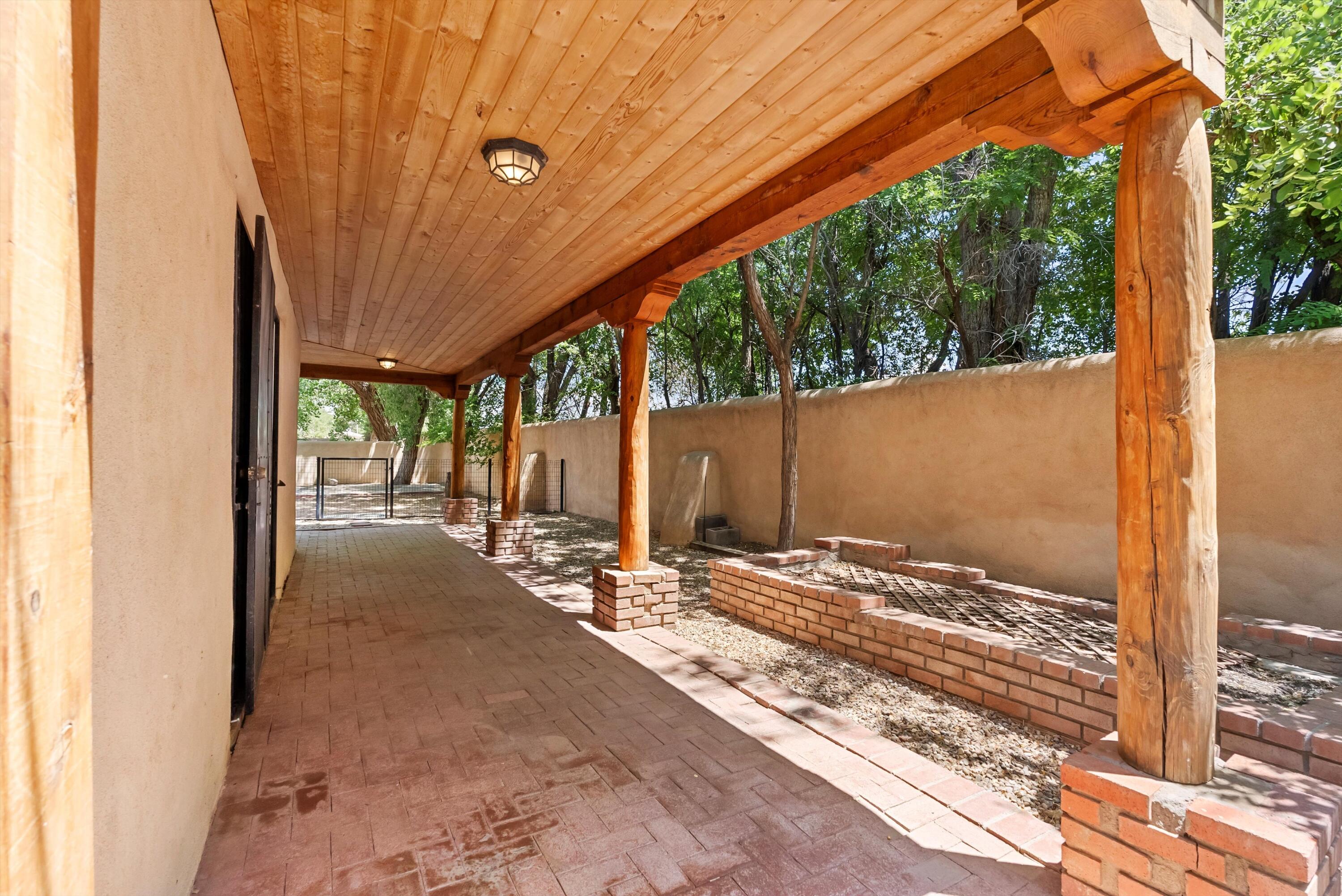 2216 MARIE Place NW