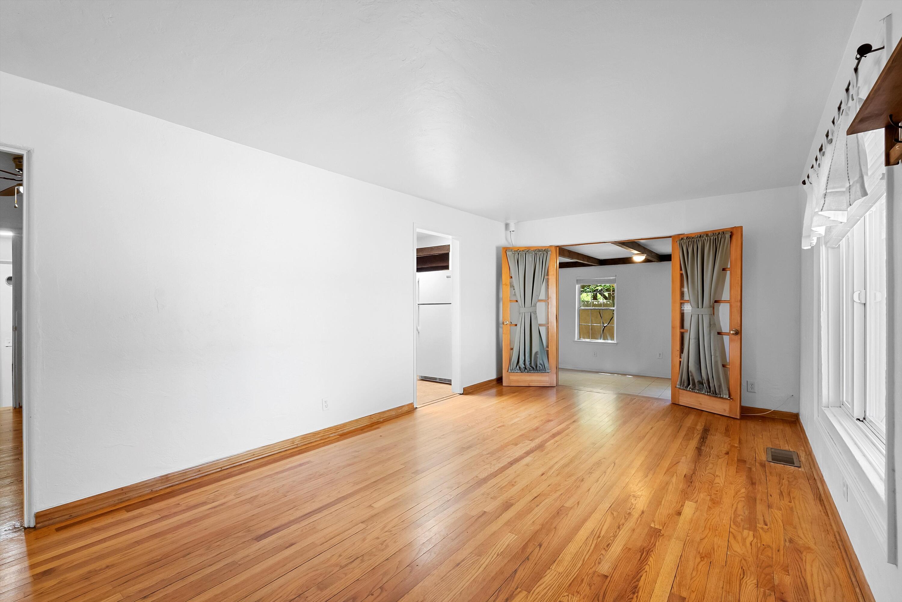 2216 MARIE Place NW