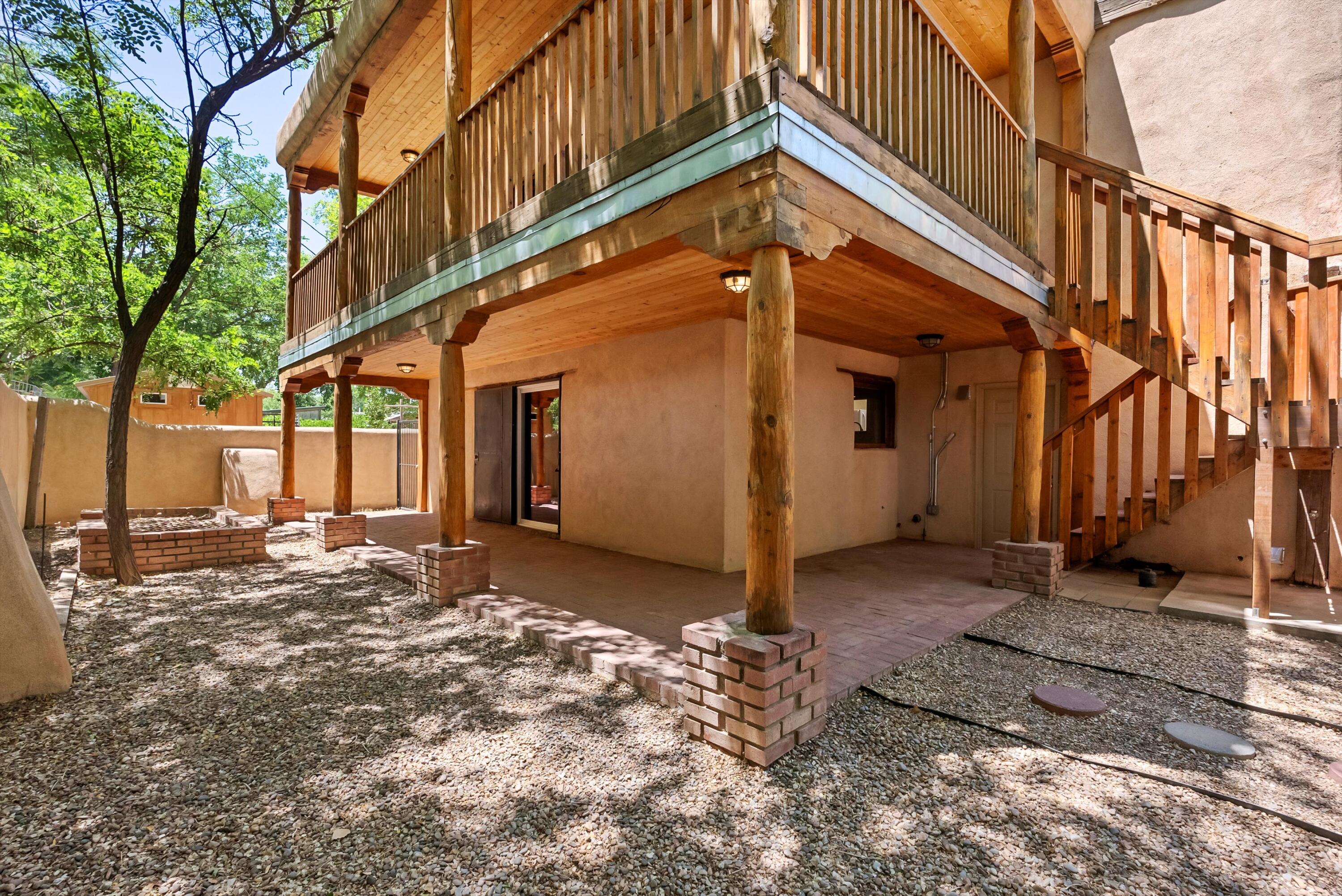 2216 MARIE Place NW