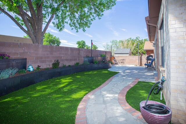 9316 ADMIRAL LOWELL Avenue NE