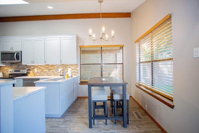 9316 ADMIRAL LOWELL Avenue NE