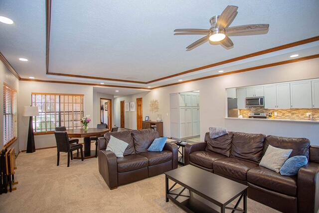 9316 ADMIRAL LOWELL Avenue NE