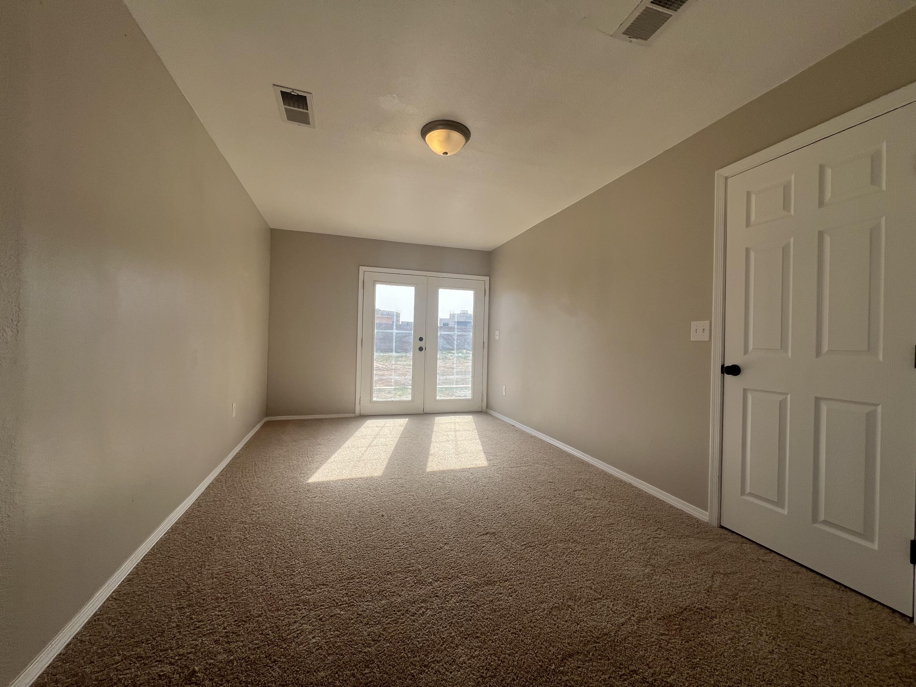 801 NYASA Road SE