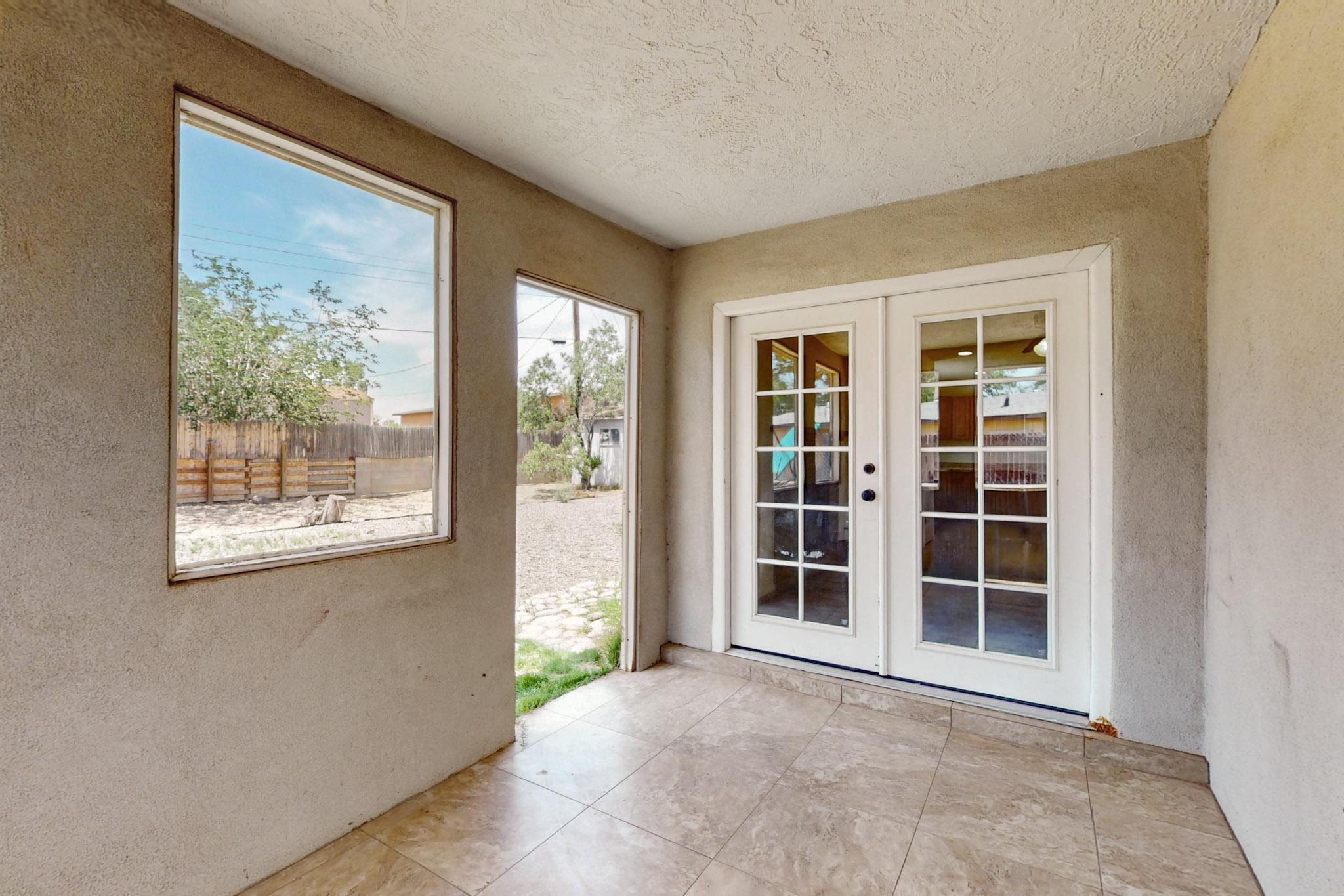 5644 DRAKE Avenue NW