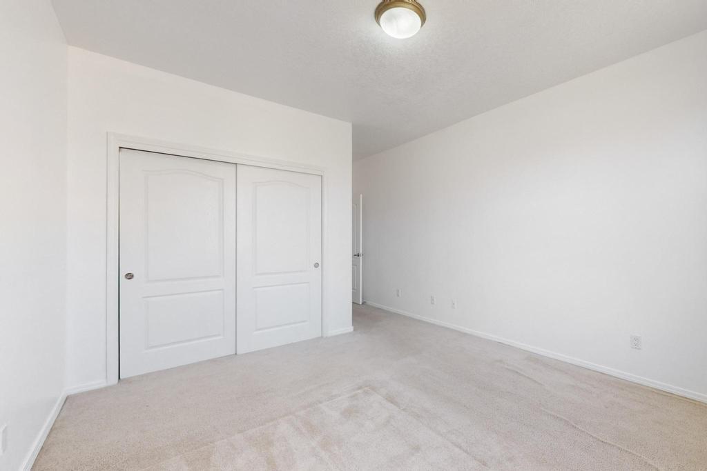 2201 VIA SONATA Road SE