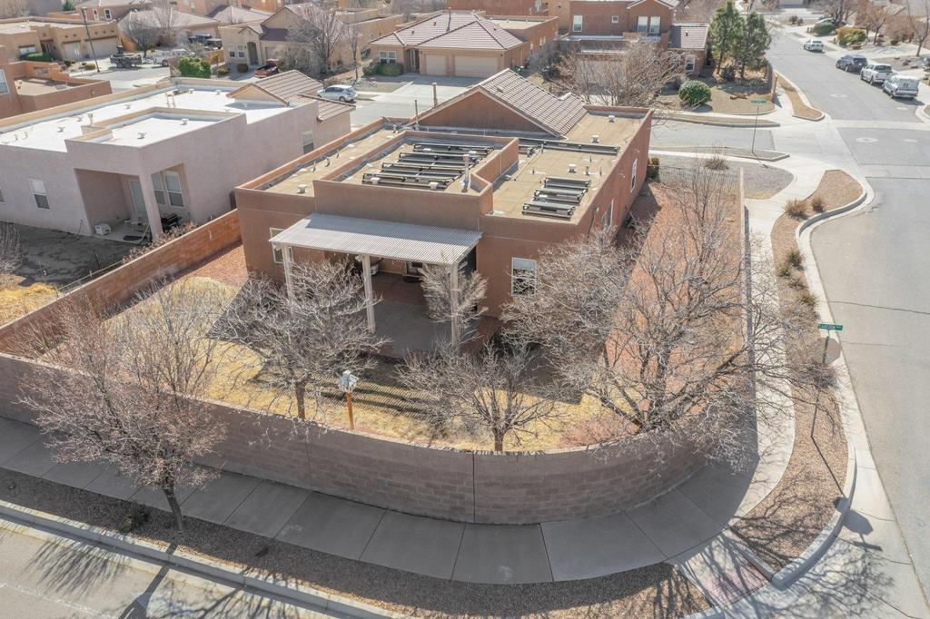 2201 VIA SONATA Road SE