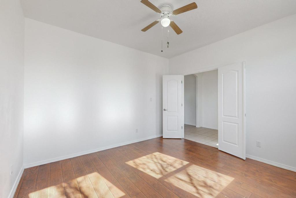 2201 VIA SONATA Road SE