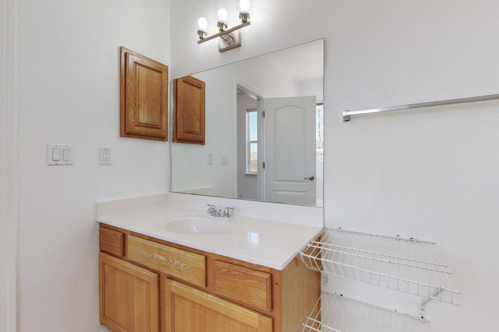 2201 VIA SONATA Road SE