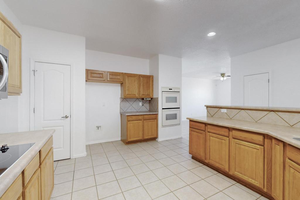 2201 VIA SONATA Road SE