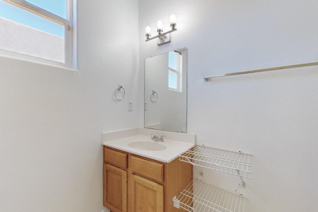 2201 VIA SONATA Road SE