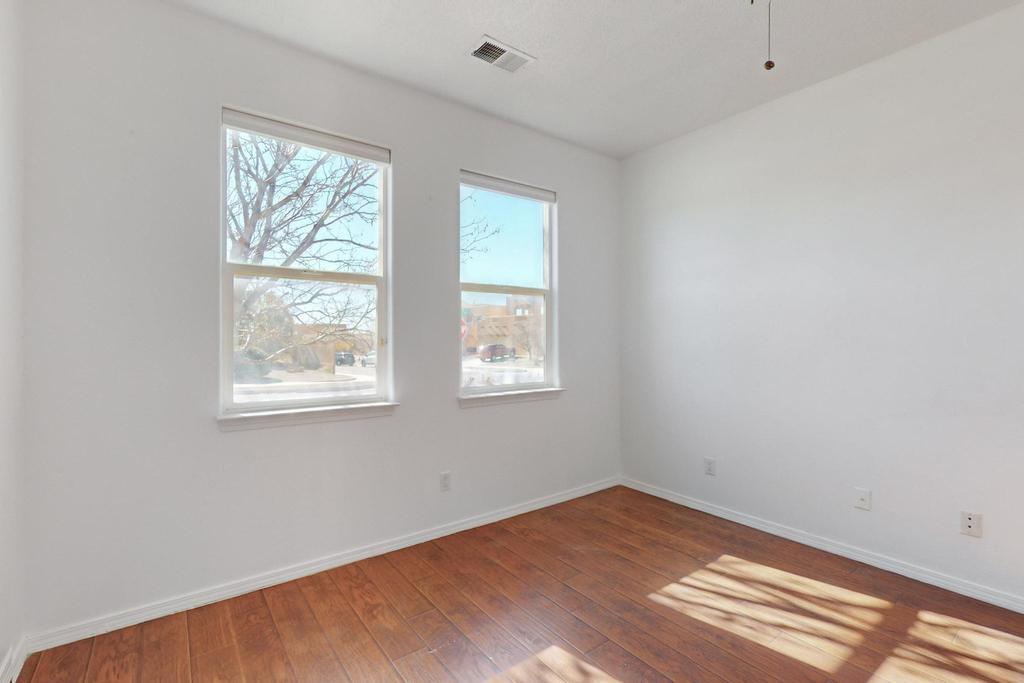 2201 VIA SONATA Road SE