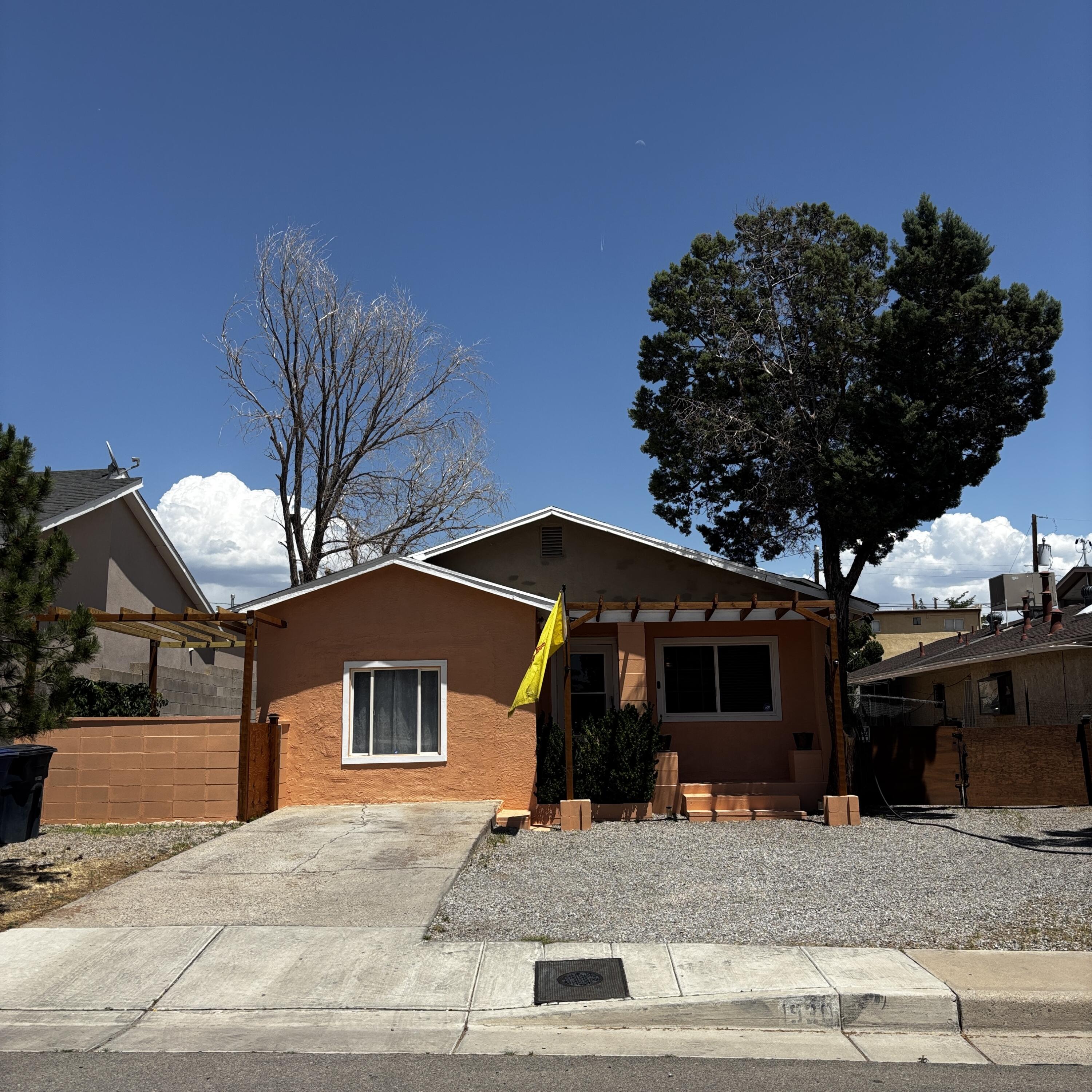 1930 HIGH Street SE