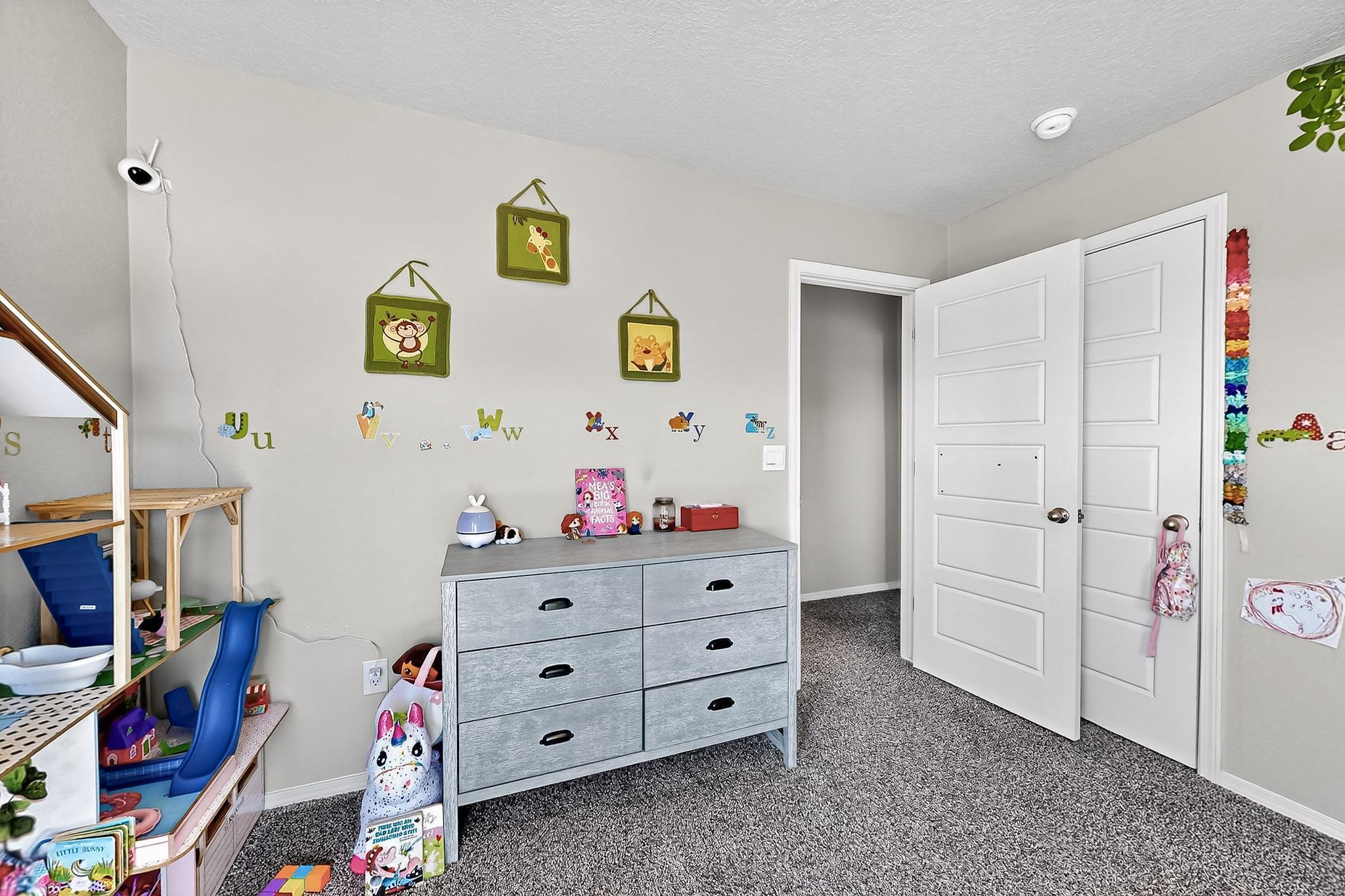 4871 LONGS PEAK Road NE