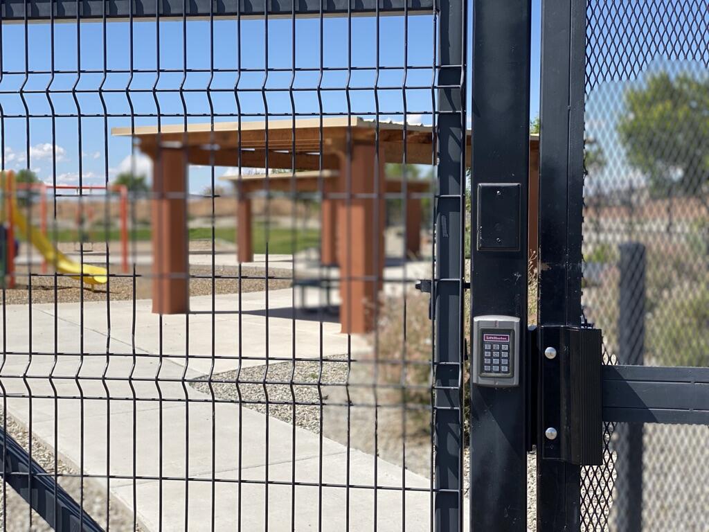 4871 LONGS PEAK Road NE