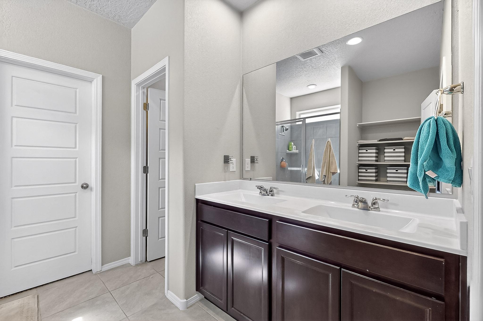 4871 LONGS PEAK Road NE