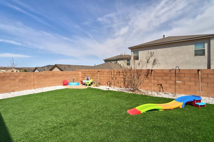 4871 LONGS PEAK Road NE