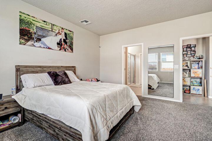 4871 LONGS PEAK Road NE