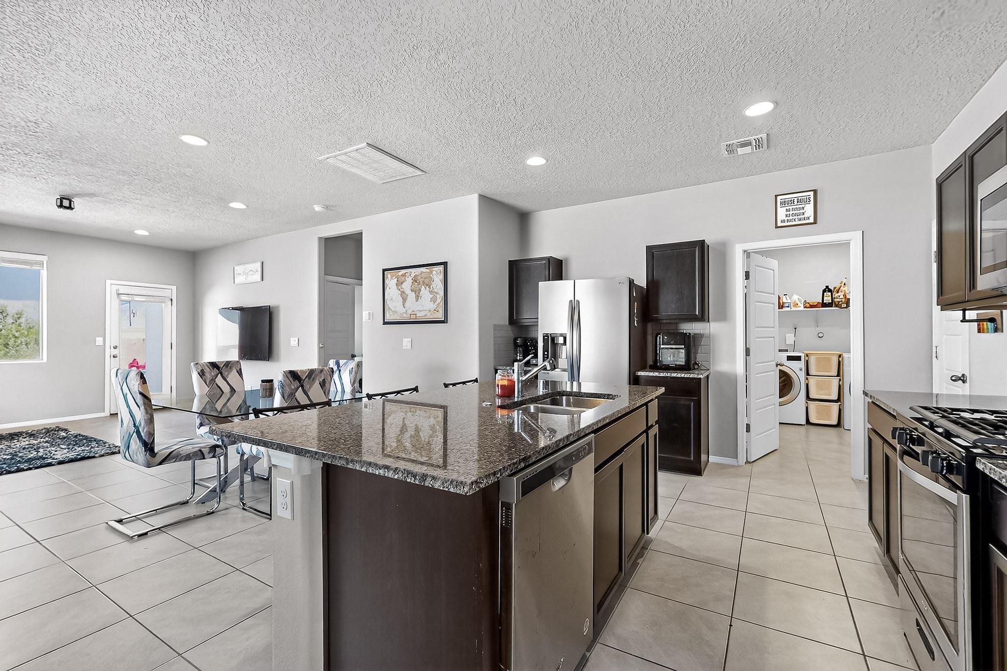 4871 LONGS PEAK Road NE
