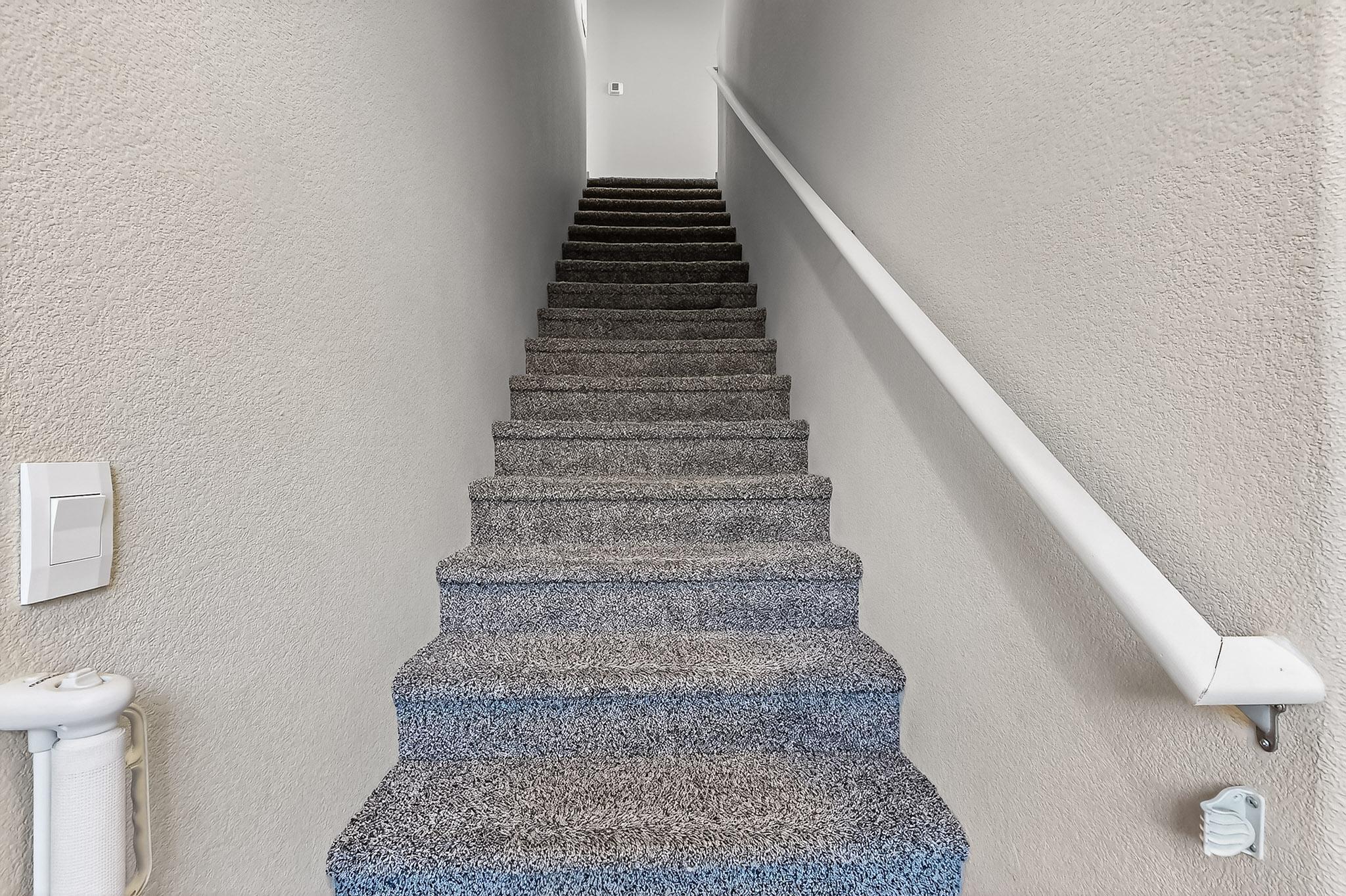 4871 LONGS PEAK Road NE