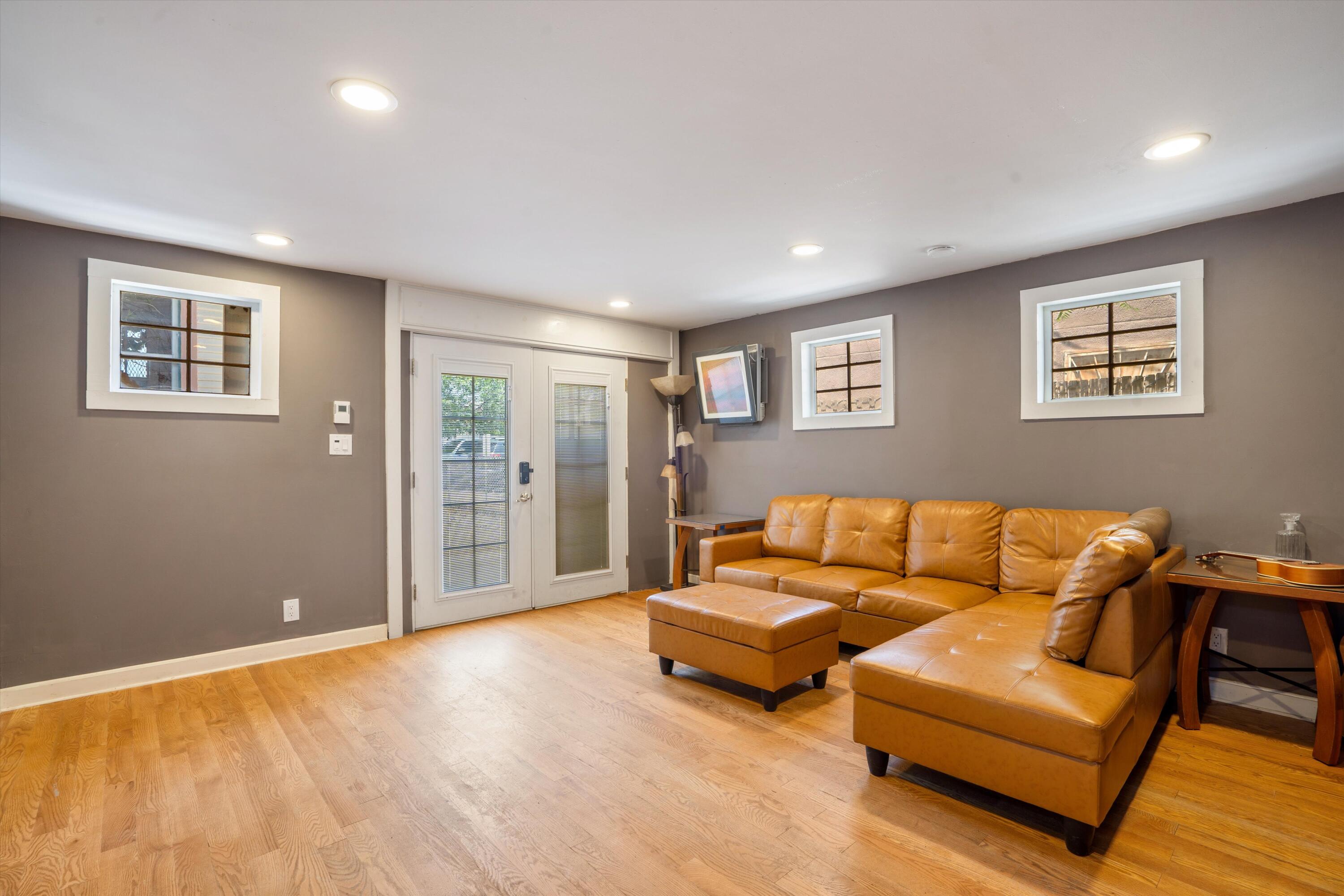 116 14TH Street SW