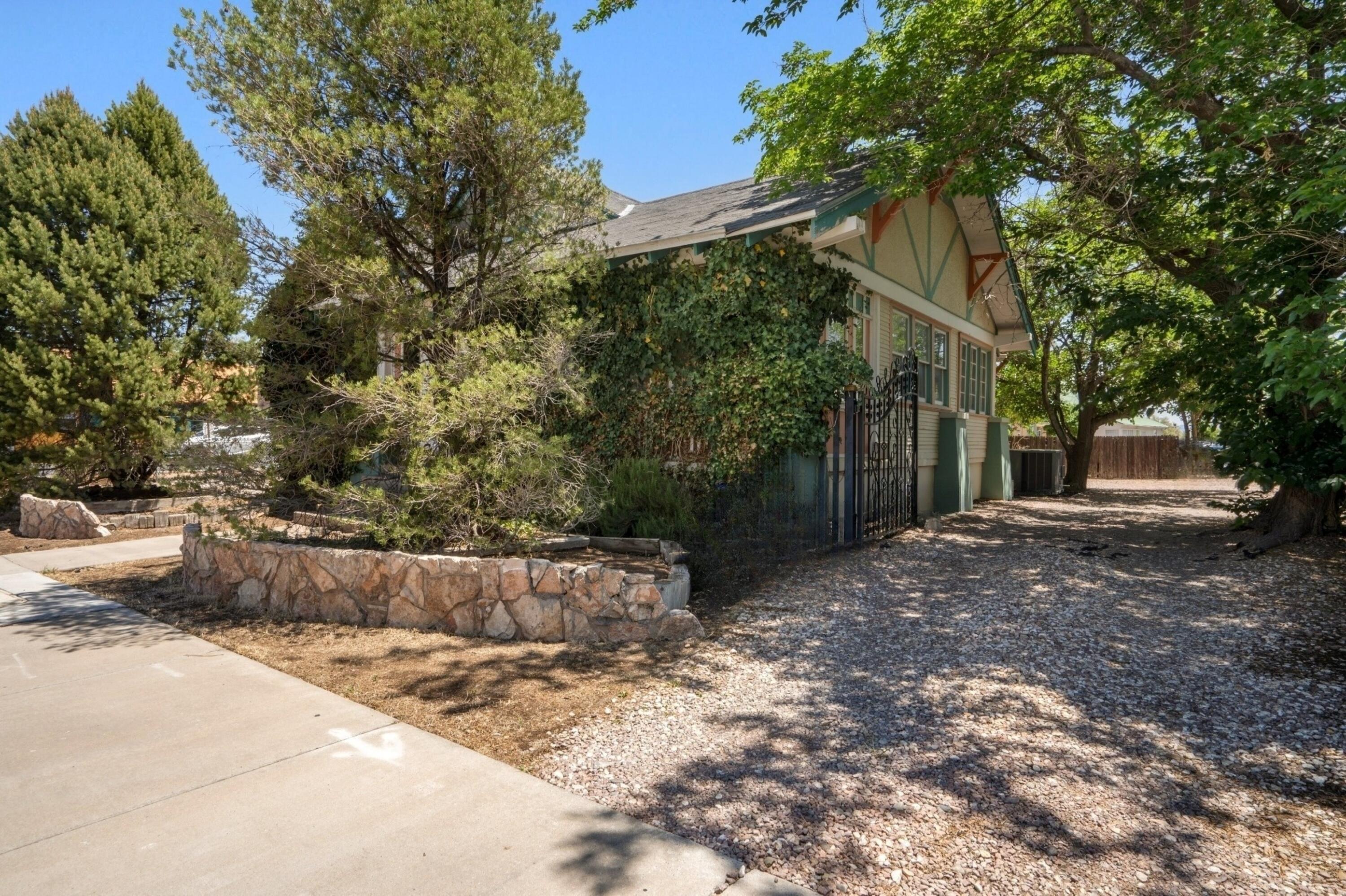116 14TH Street SW